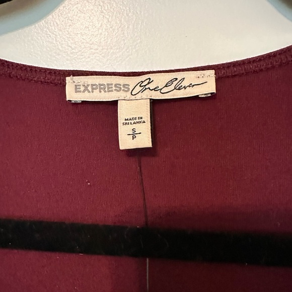 EXPRESS Bodysuit - Picture 2 of 4